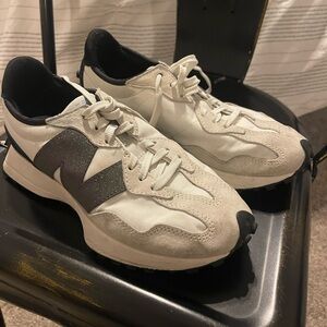 New Balance 327 White and Black Sneakers